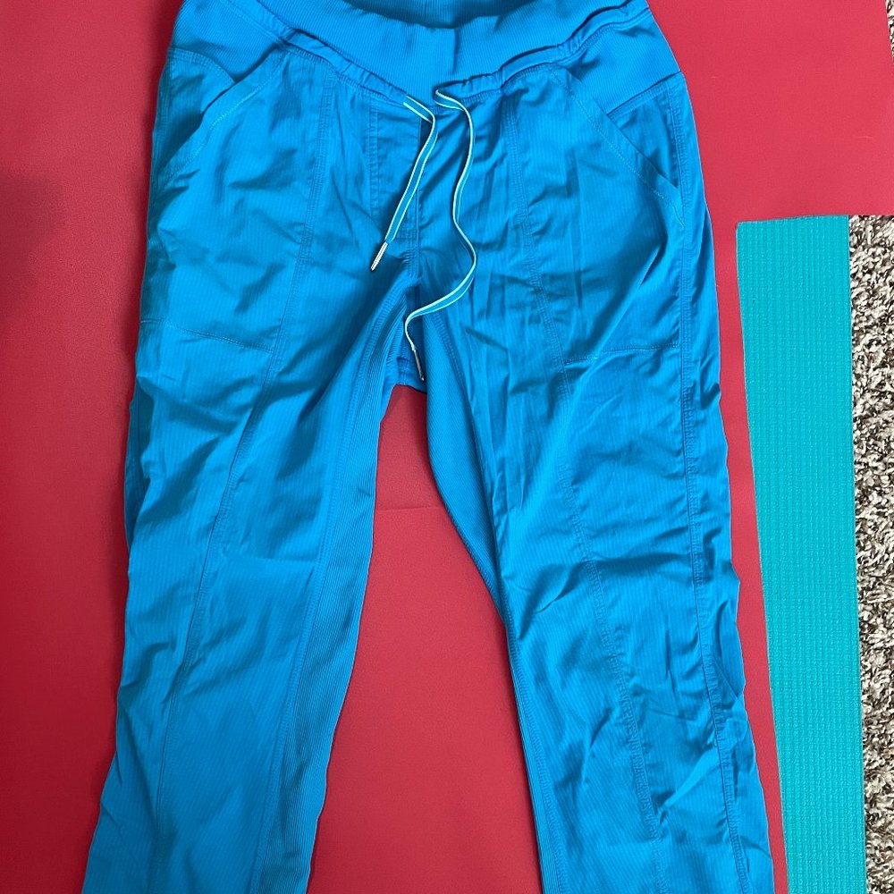 Lululemon Street to Studio Crops